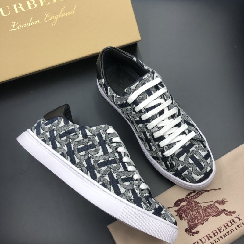 Burberry Low Shoes